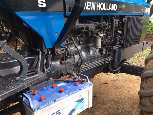 NEW HOLLAND 7840