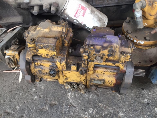 ปั๊มไฮดรอลิก CAT E120B เก่า