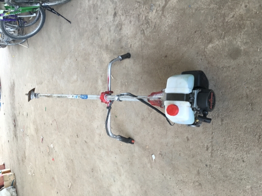 ขายเครื่องตัดหญ้าแบบสะพาย Mitsubishi T200