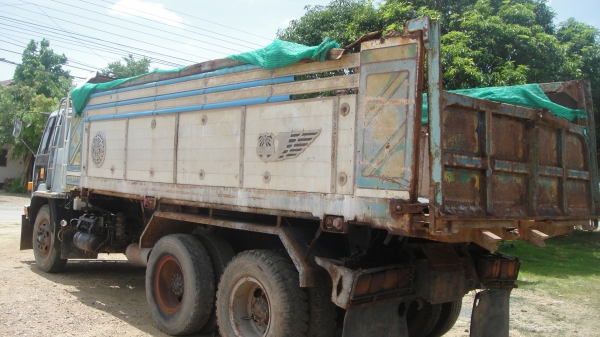 ISUZU ROCKY เครื่อง175เทอร์โบอินเตอร์ เกียร์ฟูลเลอร์ เบรคทิฟฟี่ ช่วงล่างใหญ่210 2เพลาดั๊ม เครื่องดี คัสฃีดี ราคาถูก