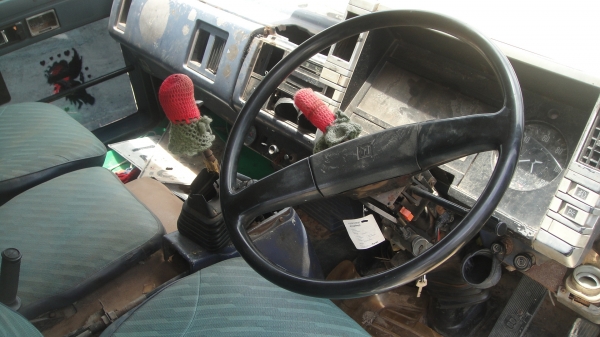 ISUZU ROCKY เครื่อง175เทอร์โบอินเตอร์ เกียร์ฟูลเลอร์ เบรคทิฟฟี่ ช่วงล่างใหญ่210 2เพลาดั๊ม เครื่องดี คัสฃีดี ราคาถูก