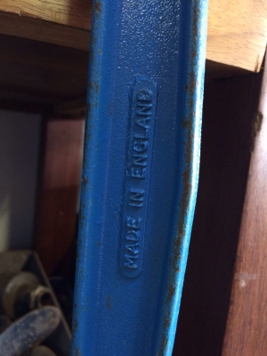 ขายปากกา 4", 3" และซีแค้มป์จับงาน 10"  อังกฤษ