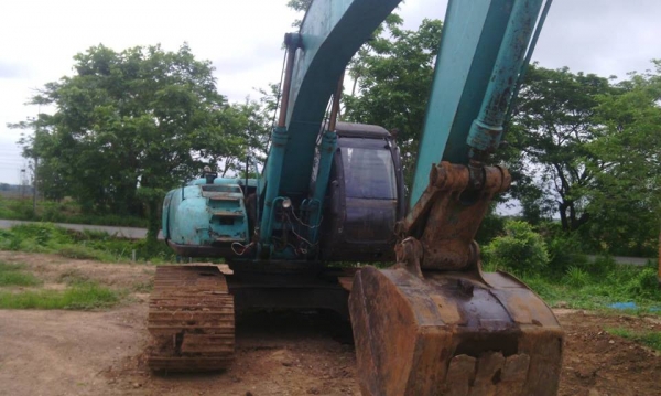 ขายรถแบคโค SK200-5 มาร์คไฟว์ Super รถสวยสภาพพร้อมใช้งาน เอกสารเล่มทะเบียนพร้อมโอน ราคา750,000 สนใจโทร 090-8588220คุณนะ 093-3258446คุณบิว หรือเข้าดูสินค้าอื่นๆได้ที่ www.narong2truck.com หรือ www.truck.in.th/498 หรือเพจFacebook ณรงค์ ซื้อขายรถมือสอง (เว็บไ