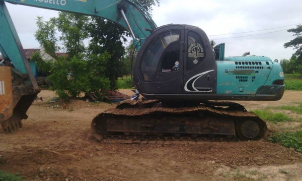 ขายรถแบคโค SK200-5 มาร์คไฟว์ Super รถสวยสภาพพร้อมใช้งาน เอกสารเล่มทะเบียนพร้อมโอน ราคา750,000 สนใจโทร 090-8588220คุณนะ 093-3258446คุณบิว หรือเข้าดูสินค้าอื่นๆได้ที่ www.narong2truck.com หรือ www.truck.in.th/498 หรือเพจFacebook ณรงค์ ซื้อขายรถมือสอง (เว็บไ