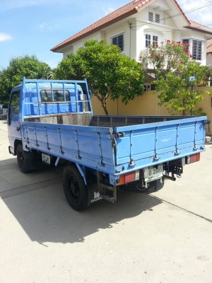 ขายด่วนรถ 4 ล้อกลาง