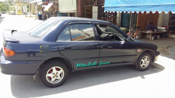 mitsubishi lancer e-cer 1.5