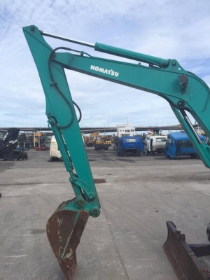 Komatsu PC30-7E อาร์มพิเศษ ห้องเก๋ง นำเข้าจากญี่ปุ่น สภาพสวยมากครับ ไม่แพง