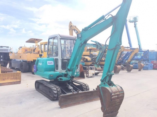 Komatsu PC30-7E อาร์มพิเศษ ห้องเก๋ง นำเข้าจากญี่ปุ่น สภาพสวยมากครับ ไม่แพง