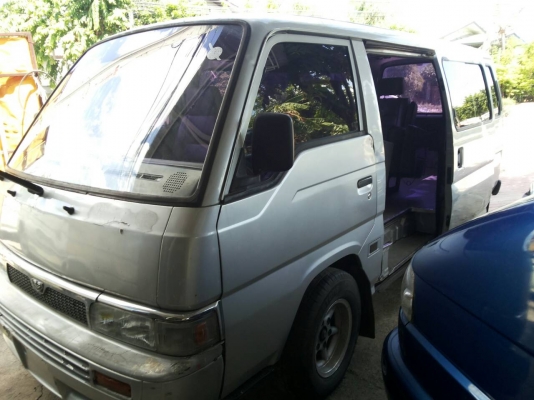 URVAN สวยเดิม เบนซินเดิมติดรถ พาวเวอร์พร้อม ใช้งานได้เลย ภายในดี URVAN สวยเดิม เบนซินเดิมติดรถ พาวเวอร์พร้อม ใช้งานได้เลย ภายในดี