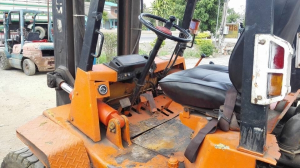 ** ขอบคุณผู้ซื้อ&amp;พี่เสือครับ ** รถโฟคลิฟท์ TCM 4 ตัน ยกสูง 4 เมตร เครื่องยนต์ดีเซล รถสวยเครื่องแน่นปั้มดีมาดูมาทดลองขับก่อนได้ครับ!!