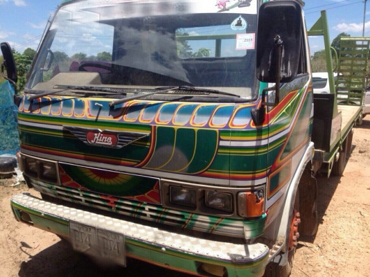 ขายด่วน รถหกล้อ  hino  fb 113  สภาพดี  พร้อมใช้งาน  เอกสารพร้อม