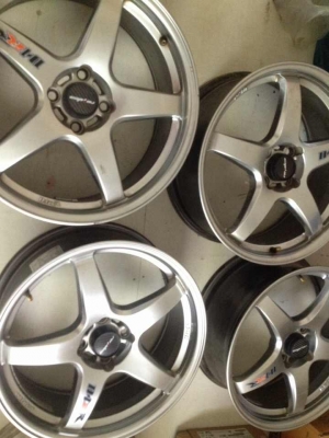 ขายล้อแม็กขอบ 17 Lenso สภาพสีเดิม 6900