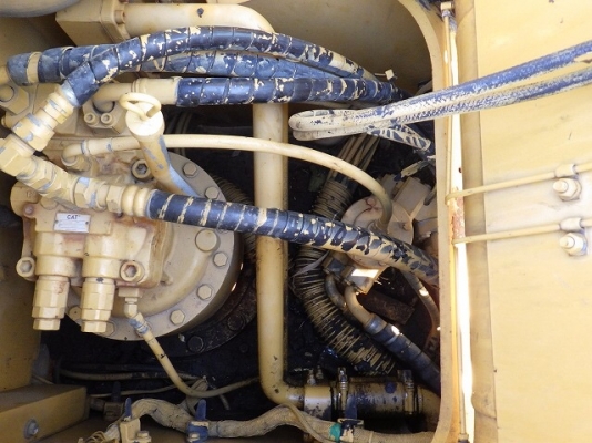 CAT 320CU-FBB01529 ปี 2004 ใช้งานน้อย นำเข้าจากญี่ปุ่น ราคาไม่แพงครับ