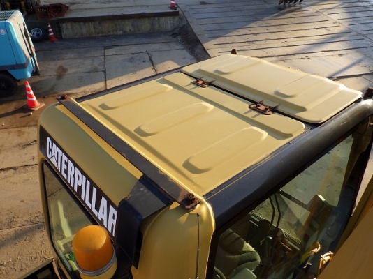 CAT 320CU-FBB01529 ปี 2004 ใช้งานน้อย นำเข้าจากญี่ปุ่น ราคาไม่แพงครับ