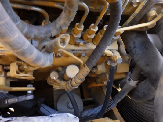 CAT 320CU-FBB01529 ปี 2004 ใช้งานน้อย นำเข้าจากญี่ปุ่น ราคาไม่แพงครับ