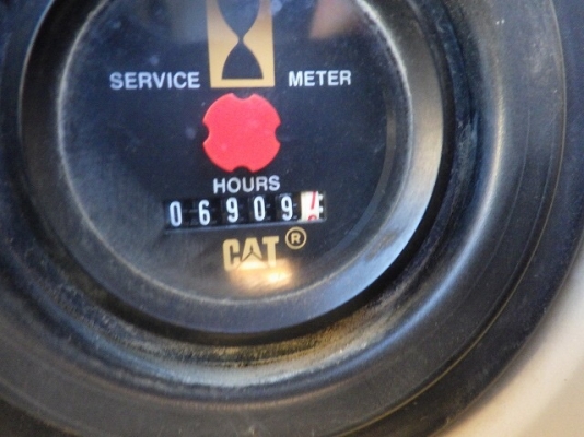 CAT 320CU-FBB01529 ปี 2004 ใช้งานน้อย นำเข้าจากญี่ปุ่น ราคาไม่แพงครับ