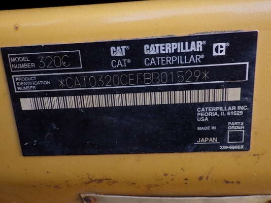 CAT 320CU-FBB01529 ปี 2004 ใช้งานน้อย นำเข้าจากญี่ปุ่น ราคาไม่แพงครับ