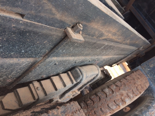 FN215Kเครื่องEK100. 260แรง ดั้ม FN215Kเครื่องEK100. 260แรง ดั้ม