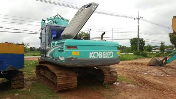 ขายรถแบคโค SK200-8 YN11 ช่วงล่างดี แอร์เย็น รถสวยสภาพพร้อมใช้งาน เอกสารใบอินวอย ราคา1,500,000 สนใจโทร 090-8588220คุณนะ 093-3258446คุณบิว หรือเข้าดูสินค้าอื่นๆได้ที่ www.narong2truck.com หรือ www.truck.in.th/498 หรือเพจFacebook ณรงค์ ซื้อขายรถมือสอง (เว็บไ