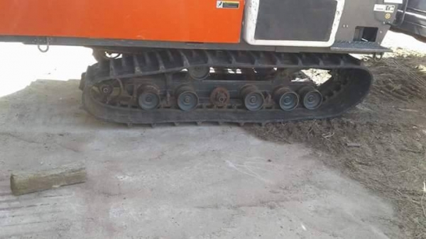 ขายรถเกี่ยวข้าว KUBOTA DC95GM ปี57 รถสวยสภาพดีมาก ใช้งานน้อย เอกสารเล่มทะเบียนพร้อมโอน ราคา610,000 สนใจโทร 090-8588220คุณนะ 093-3258446คุณบิว หรือเข้าดูสินค้าอื่นๆได้ที่ www.narong2truck.com หรือ www.truck.in.th/498 หรือเพจFacebook ณรงค์ ซื้อขายรถมือสอง (