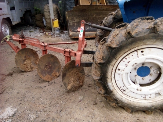 ขายรถไถคูโบต้า 26 แรง พร้อมพาน 3 เพลาเดียว