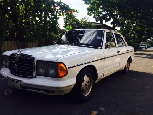 ขายBenz w123/230 เครื่องJ ติดแก๊ส(ใช้ได้2ระบบ)ทะเบียนเต็มพร้อมโอน