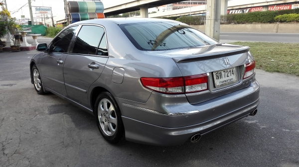HONDA ACCORD 3.0 ปี2005  ท็อป ออโต้