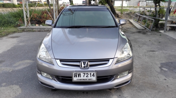HONDA ACCORD 3.0 ปี2005  ท็อป ออโต้