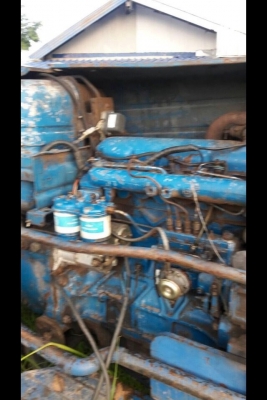 Ford 6610 เสื้อลายคนจน ปั้มเหลี่ยม ไอดีกลม ใบดัน หาง3 ชุดคีบออ้ยแยกขายนะครับ เล่มพร้อมโอน