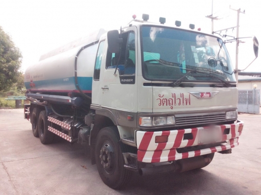 ขายคับสิบล้อ 2เพา ฮีโน่ FM 2K EM100-220 บรรทุกน้ำมันโหลดล่าง5ช่อง 18,000ลิต สภาพดีเดิมๆสวย เครื่องดี แคชชีเดิมสวยตลอด ยางเต็ม พร้อมใช้พร้อม