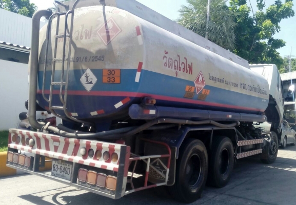 สิบล้อ 2เพา ฮีโน่ FM2K EM100-220ปี42 บรรทุกน้ามันถัง18,000ลิต โหลดล่าง5ช่อง สภาพดีมากๆเดิมๆสวยไม่เคยล้ม เล่มทะเบียนพร้อมโอน สิบล้อ 2เพา ฮีโน่ FM2K EM100-220ปี42 บรรทุกน้ามันถัง18,000ลิต โหลดล่าง5ช่อง สภาพดีมากๆเดิมๆสวยไม่เคยล้ม เล่มทะเบียนพร้อมโอน