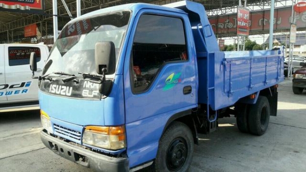 อีชูชุ   6 ล้อ ดั้มท์ 88 แรง(( รถประกอบ )) รถพร้อมใช้งาน  ราคา  358,000 บาท