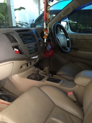 ขาย ฟอจูนเนอร์ ปี 06 AUTO โฟวิล เครื่อง3.0 รถมือเดียว เดิมทุกชิ้น ขาย ฟอจูนเนอร์ ปี 06 AUTO โฟวิล เครื่อง3.0 รถมือเดียว เดิมทุกชิ้น