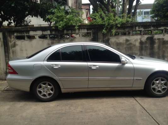 ขายรถเบ๊นซ์ c200 ปี2003 ขายรถเบ๊นซ์ c200 ปี2003