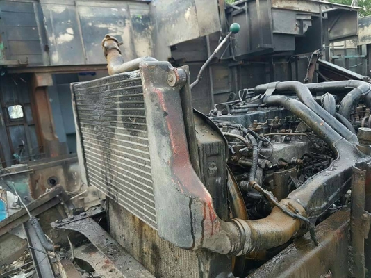 ขายเครื่อง6HE1โบอินเตอร์ พร้อมเกียรพร้อมไบคุ้มเครื่องดีไม่มีไอ