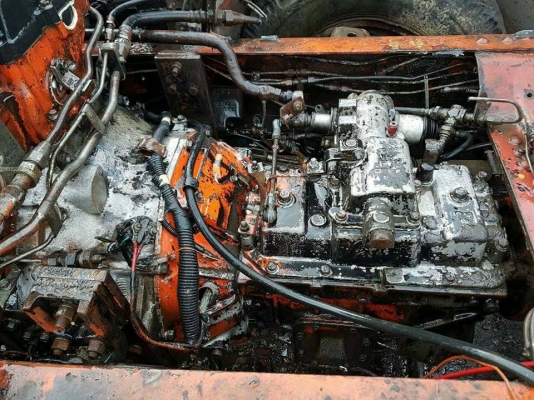 ขายเครื่อง6HE1โบอินเตอร์ พร้อมเกียรพร้อมไบคุ้มเครื่องดีไม่มีไอ ขายเครื่อง6HE1โบอินเตอร์ พร้อมเกียรพร้อมไบคุ้มเครื่องดีไม่มีไอ