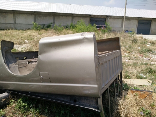 กะบะสตราด้าตอนเดียวสีเดิม