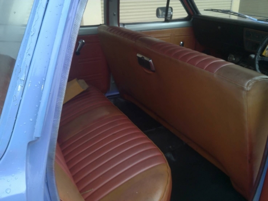 ขายรถคลาสสิค สภาพสวยพร้อมขับ ขายรถคลาสสิค สภาพสวยพร้อมขับ