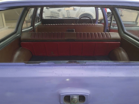 รถโฮลเด้น แวน สวยๆครับ