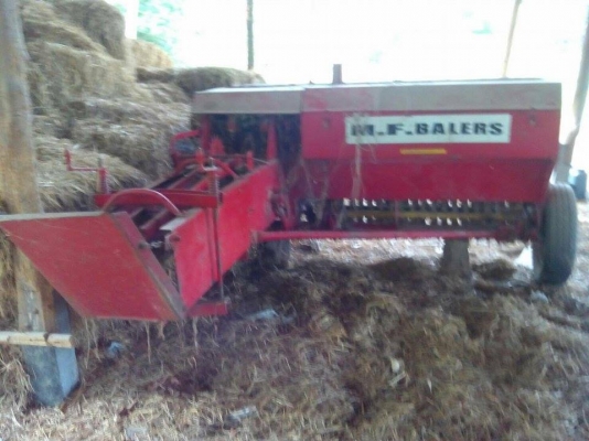 ขายเครื่องอัดฟาง