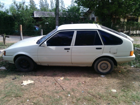 TOYOTA AE82 5ประตู
