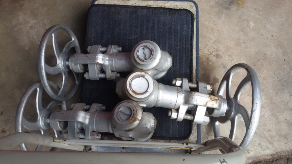 วาล์วน้ำใหม่  1 1/2นิ้ว