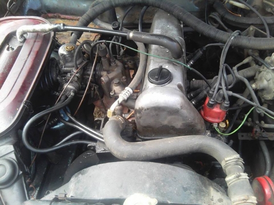 ต้องการขายเครื่องเบนซ์ 2300 ฝาขาวพร้อมเกียร์auto