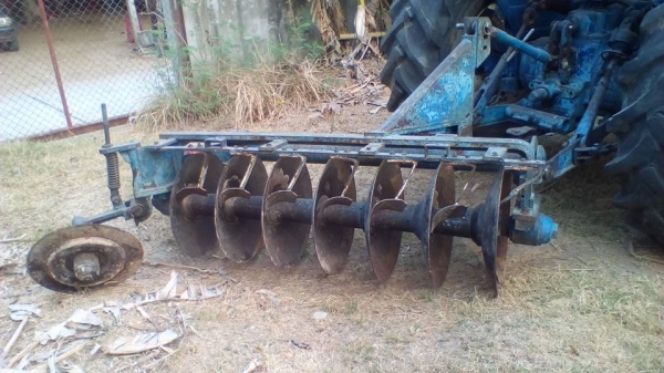 รถไถเพลาเดียว FORD 6600-TA ตัวเต็ม เสื้อเรียบ ไอดีกลม ปั้มกลม เครื่อง/ปั้ม เดิม แรงดี ช่วงล่างแน่น ไฮฯหน้า-หลัง แรงดี รถสภาพเดิมๆ อุปกรณ์4ชิ้น ดันหน้า+ผาน3+ผาน7+โรตารี่ พร้อมใช้งาน เล่มฯ ครบ **ขาย FORD 6600 TA รถไถ1เพลา สภาพเดิมบาง พ รถไถเพลาเดียว FORD 6600-TA ตัวเต็ม เสื้อเรียบ ไอดีกลม ปั้มกลม เครื่อง/ปั้ม เดิม แรงดี ช่วงล่างแน่น ไฮฯหน้า-หลัง แรงดี รถสภาพเดิมๆ อุปกรณ์4ชิ้น ดันหน้า+ผาน3+ผาน7+โรตารี่ พร้อมใช้งาน เล่มฯ ครบ **ขาย FORD 6600 TA รถไถ1เพลา สภาพเดิมบาง พ