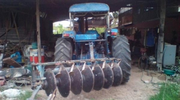 รถไถเพลาเดียว FORD 6600-TA ตัวเต็ม เสื้อเรียบ ไอดีกลม ปั้มกลม เครื่อง/ปั้ม เดิม แรงดี ช่วงล่างแน่น ไฮฯหน้า-หลัง แรงดี รถสภาพเดิมๆ อุปกรณ์4ชิ้น ดันหน้า+ผาน3+ผาน7+โรตารี่ พร้อมใช้งาน เล่มฯ ครบ **ขาย FORD 6600 TA รถไถ1เพลา สภาพเดิมบาง พ รถไถเพลาเดียว FORD 6600-TA ตัวเต็ม เสื้อเรียบ ไอดีกลม ปั้มกลม เครื่อง/ปั้ม เดิม แรงดี ช่วงล่างแน่น ไฮฯหน้า-หลัง แรงดี รถสภาพเดิมๆ อุปกรณ์4ชิ้น ดันหน้า+ผาน3+ผาน7+โรตารี่ พร้อมใช้งาน เล่มฯ ครบ **ขาย FORD 6600 TA รถไถ1เพลา สภาพเดิมบาง พ