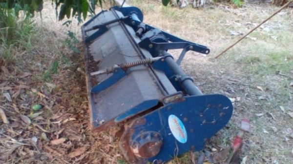 รถไถเพลาเดียว FORD 6600-TA ตัวเต็ม เสื้อเรียบ ไอดีกลม ปั้มกลม เครื่อง/ปั้ม เดิม แรงดี ช่วงล่างแน่น ไฮฯหน้า-หลัง แรงดี รถสภาพเดิมๆ อุปกรณ์4ชิ้น ดันหน้า+ผาน3+ผาน7+โรตารี่ พร้อมใช้งาน เล่มฯ ครบ **ขาย FORD 6600 TA รถไถ1เพลา สภาพเดิมบาง พ รถไถเพลาเดียว FORD 6600-TA ตัวเต็ม เสื้อเรียบ ไอดีกลม ปั้มกลม เครื่อง/ปั้ม เดิม แรงดี ช่วงล่างแน่น ไฮฯหน้า-หลัง แรงดี รถสภาพเดิมๆ อุปกรณ์4ชิ้น ดันหน้า+ผาน3+ผาน7+โรตารี่ พร้อมใช้งาน เล่มฯ ครบ **ขาย FORD 6600 TA รถไถ1เพลา สภาพเดิมบาง พ