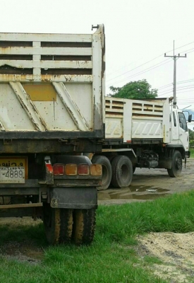 สิบล้อ มิตซู 6M 260ยูโร2 ปี52แม่ลูก2เพา ดั้มสามมิต สภาพดีสวยเดิมๆ ไม่มีชน พร้อมใช้งาน ทะเบียนพร้อมโอน ราคา 1,380,000บ ต่อรองได้ รถสวยเดิมๆ