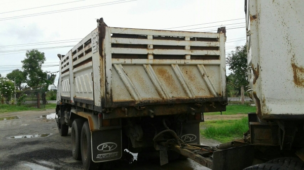 สิบล้อ มิตซู 6M 260ยูโร2 ปี52แม่ลูก2เพา ดั้มสามมิต สภาพดีสวยเดิมๆ ไม่มีชน พร้อมใช้งาน ทะเบียนพร้อมโอน ราคา 1,380,000บ ต่อรองได้ รถสวยเดิมๆ