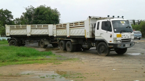 สิบล้อ มิตซู 6M 260ยูโร2 ปี52แม่ลูก2เพา ดั้มสามมิต สภาพดีสวยเดิมๆ ไม่มีชน พร้อมใช้งาน ทะเบียนพร้อมโอน ราคา 1,380,000บ ต่อรองได้ รถสวยเดิมๆ