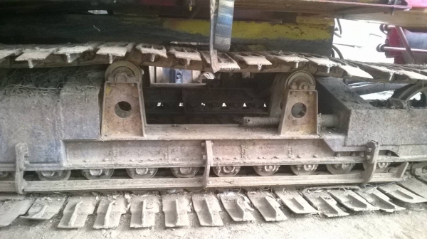 ขายรถเกี่ยวจ้าวช้าง ปี 49 พร้อมรถ10 ล้อ 2 เพลา สวยๆ พร้อมใช้ ราคาต่อรองได้ ติดต่อช่างหมึก 087-5262494 และ 094-745222